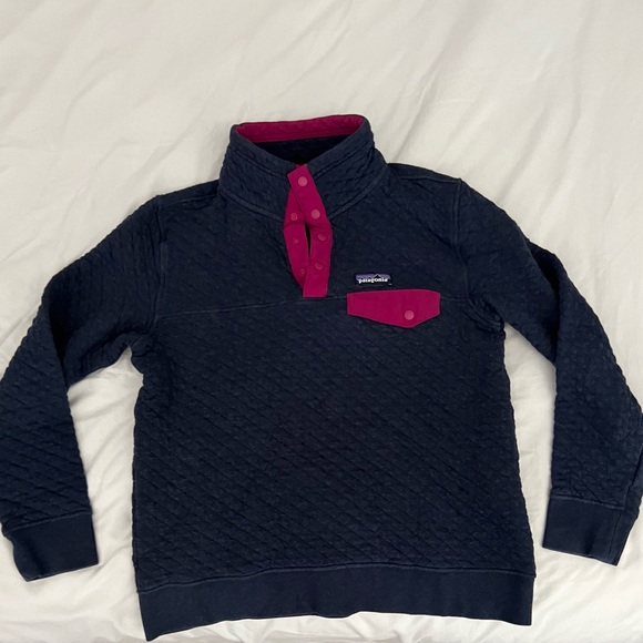 Patagonia women’s organic cotton quilt snap t pullover navy blue- size medium - Picture 3 of 7